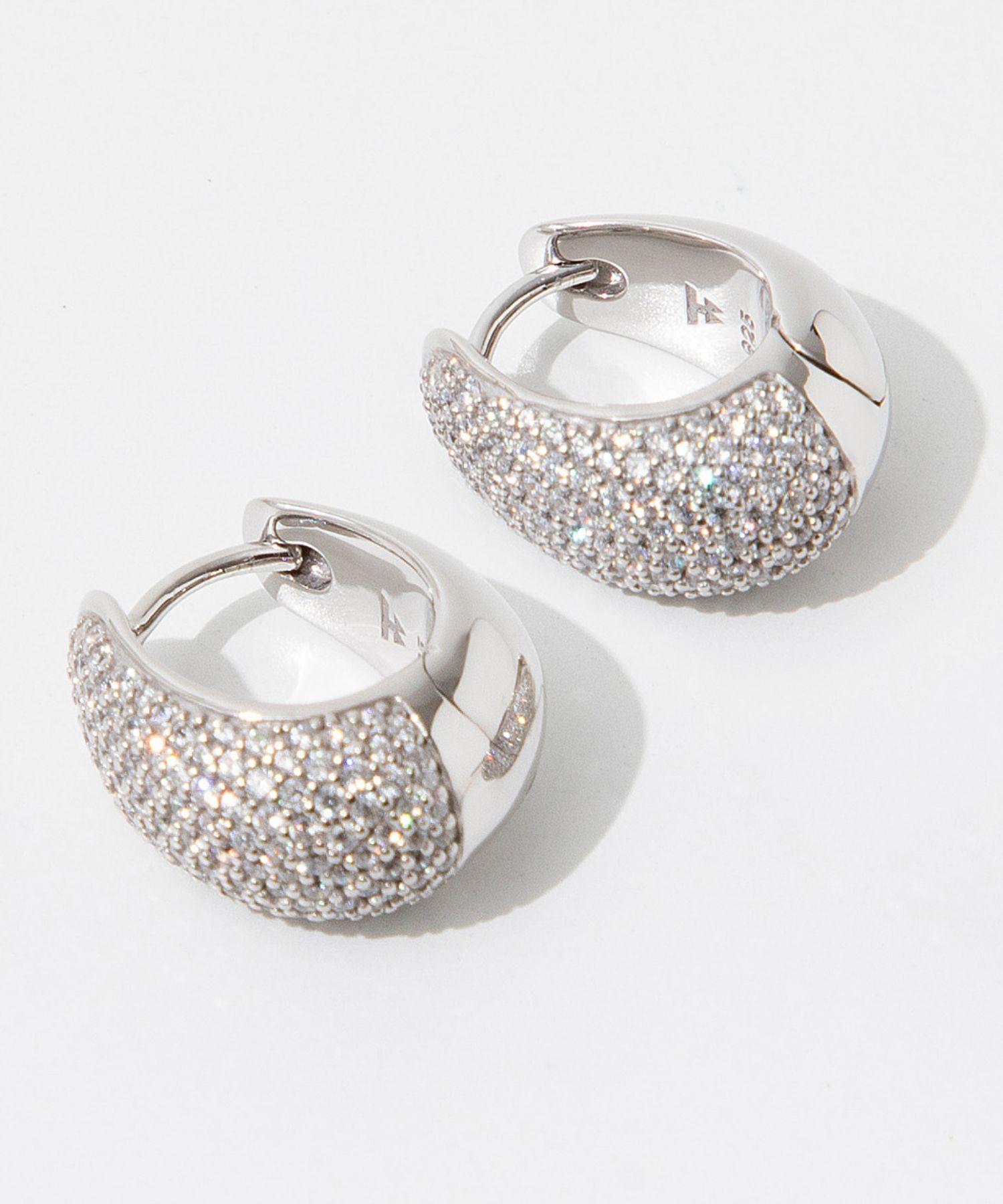 トムウッド TOM WOOD 100519 E39HSCZ01 S925 ピアス Ice Hoop Small Pave メンズ レディース  アクセサリー アイス フープ スモール パヴェ シルバー925 : tow0000001008 : U-STREAM - 通販 -  Yahoo!ショッピング