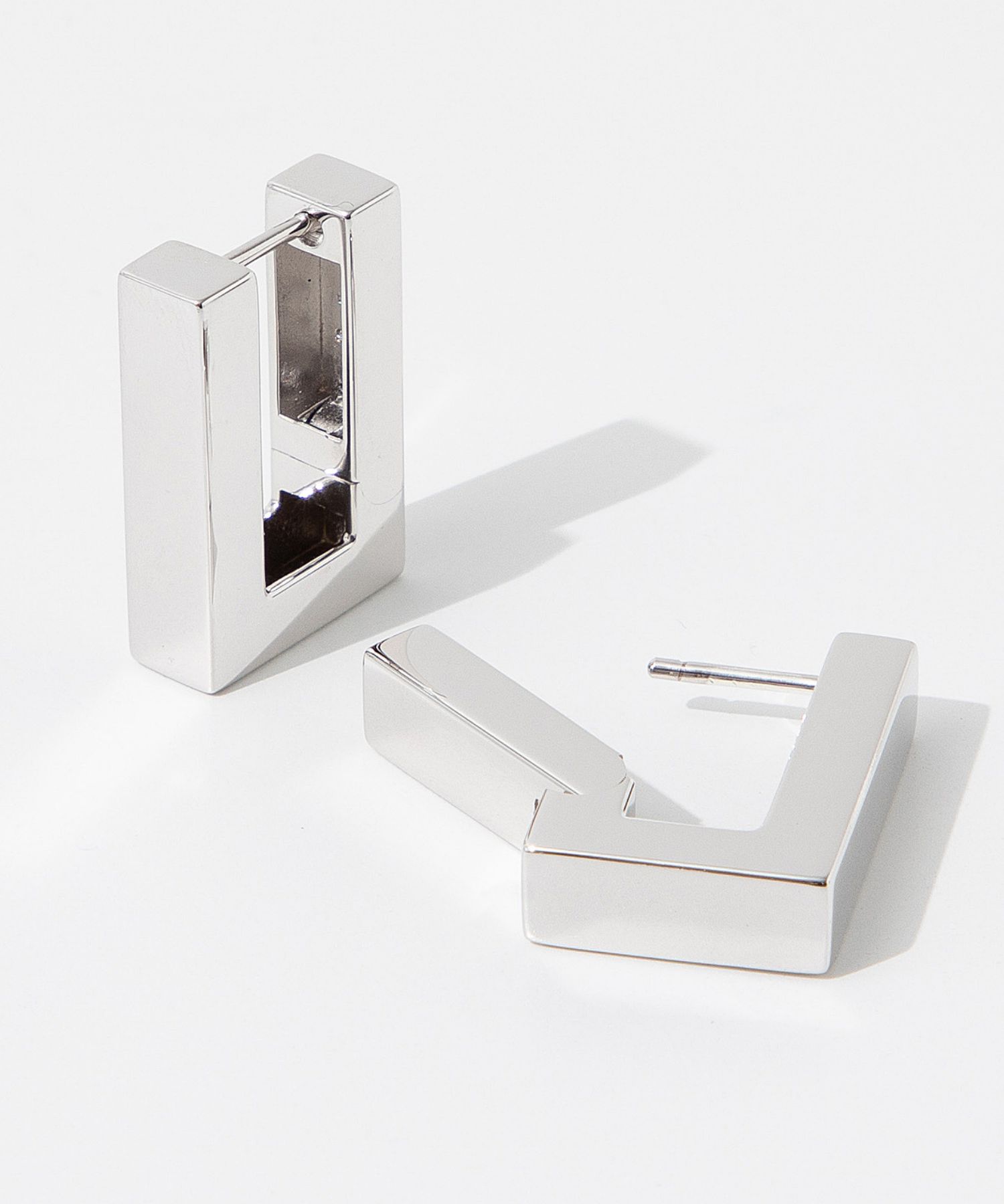 【Tom Wood/トムウッド】シルバー small スクエア フープピアス 楽天市場】TOMWOOD トムウッド ピアス Square Hoops Small