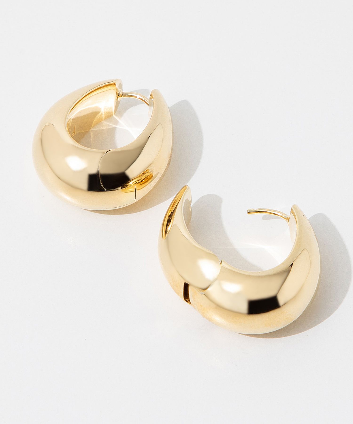 TOM WOOD トムウッド 100508 E39HLNA01 S925-9K ピアス Ice Hoop