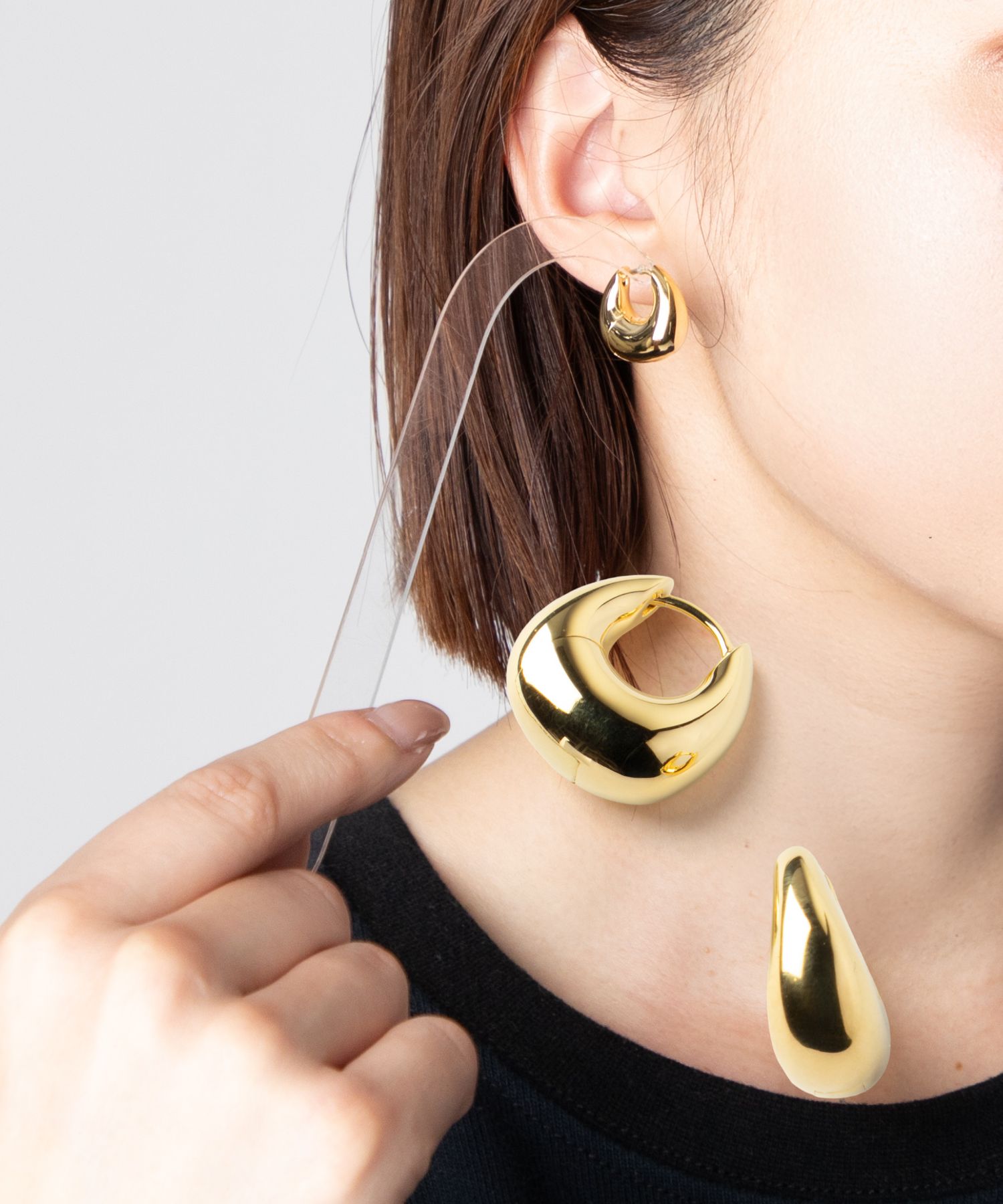 TOM WOOD（トムウッド） TOM WOOD BAO HOOPS SMALL GOLD バオ フープ