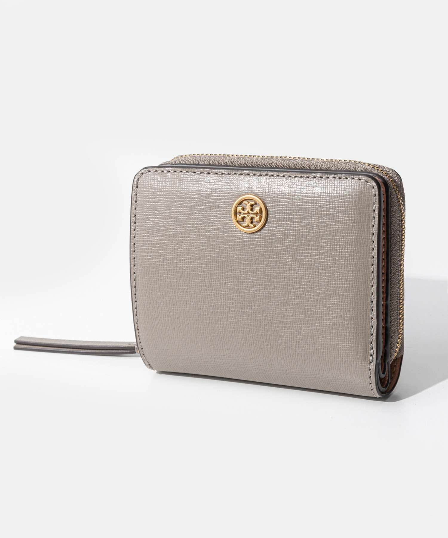 【美品】TORY BURCHトリーバーチ　折財布　❤︎ TORY BURCH トリーバーチ Robinson ロビンソン BI-FOLD WALLET