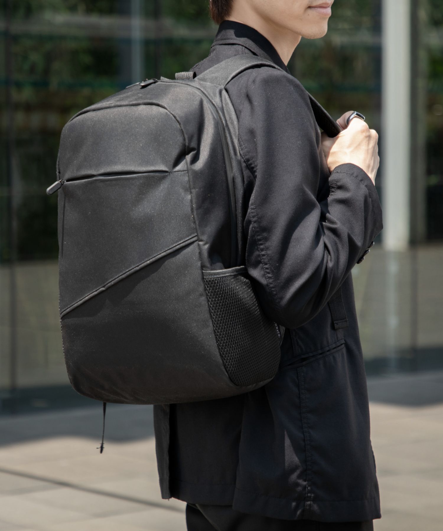 アンノウンアンドコー UNKNOWN＆Co. バックパック リュック 22L A4サイズ収納可能 PC収納 軽量 大容量 通勤 通学 ビジネス メンズ バッグ 爆買 | UNKNOWN＆Co. | 01