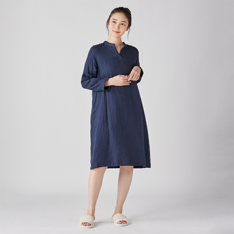 uchino暖かいワンピースM uchino 暖かワンピースL