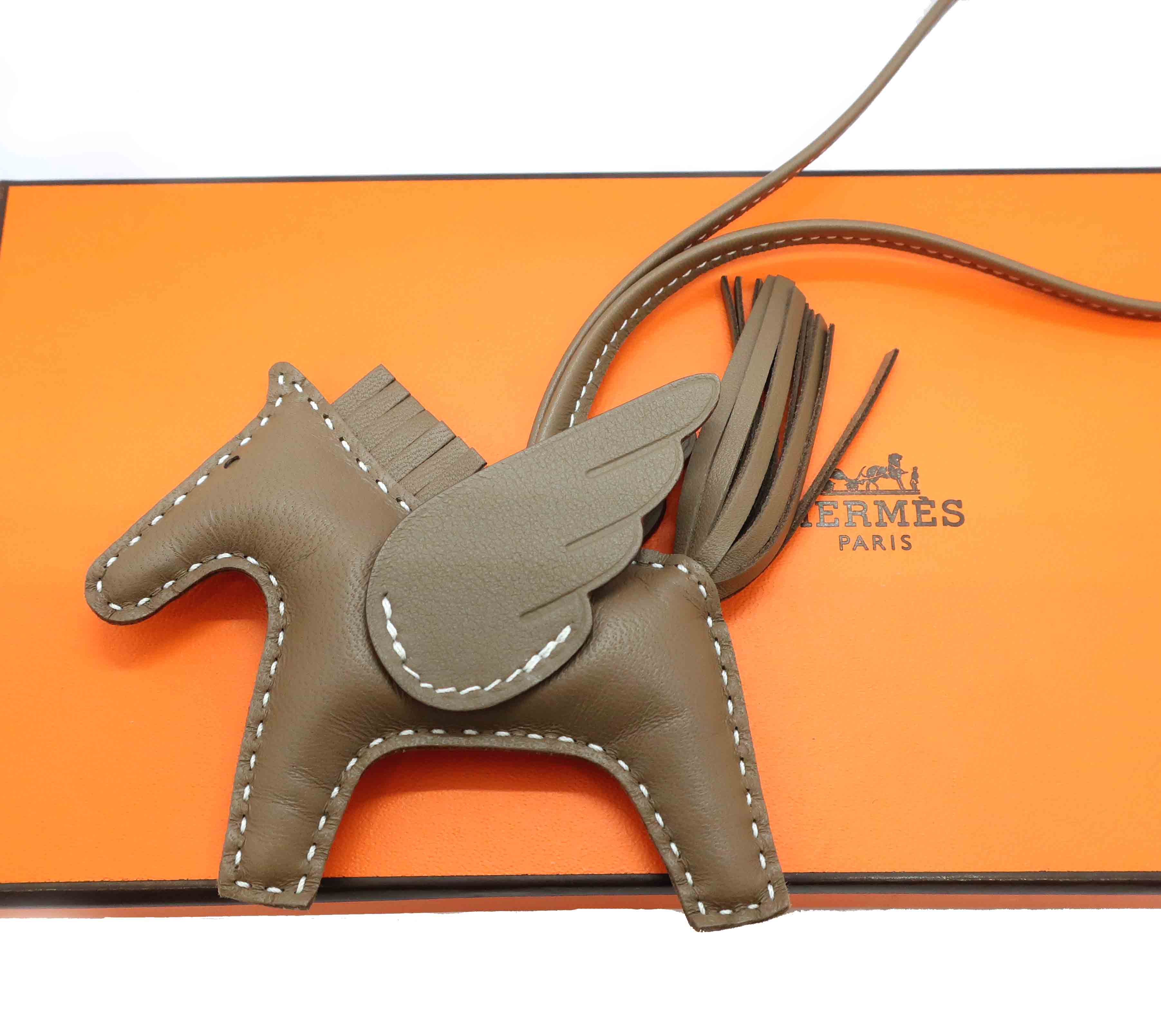 HERMES エルメス バッグチャーム ロデオ ペガサス PM モーヴ 