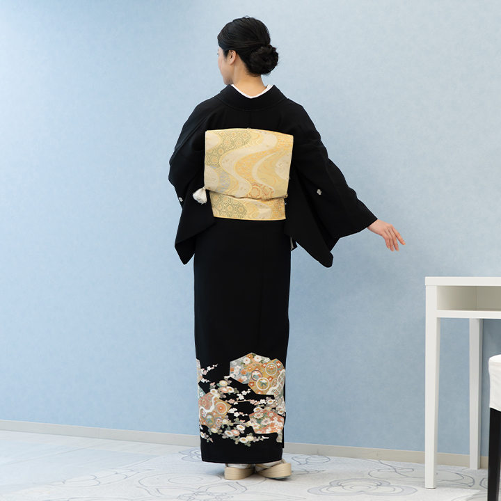 留袖　黒留袖　正絹 レンタル留袖 フルセット 高級正絹 留袖 レンタル 亀甲文様 TS-MI075