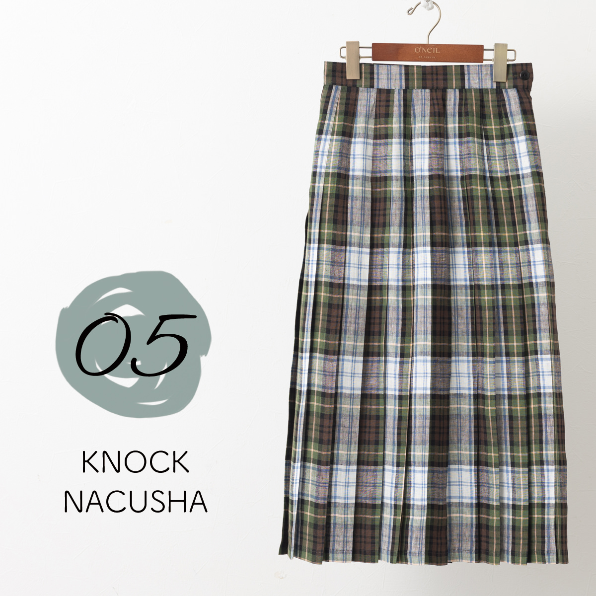 極美品 オニールオブダブリン プリーツAライン　チェック柄 レザーベルトスカート 極美品 オニールオブダブリン プリーツAライン チェック柄 レザー