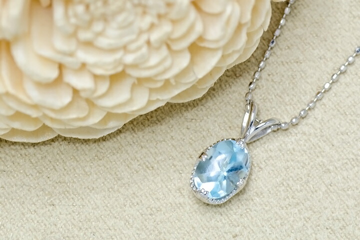 ペンダントトップ ブルートパーズ drop ネックレス PT900・K18・K10