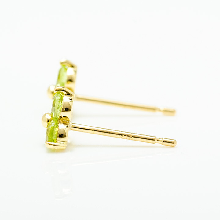 スタッドピアス ペリドット フラワーモチーフ ゴールド K18 8月