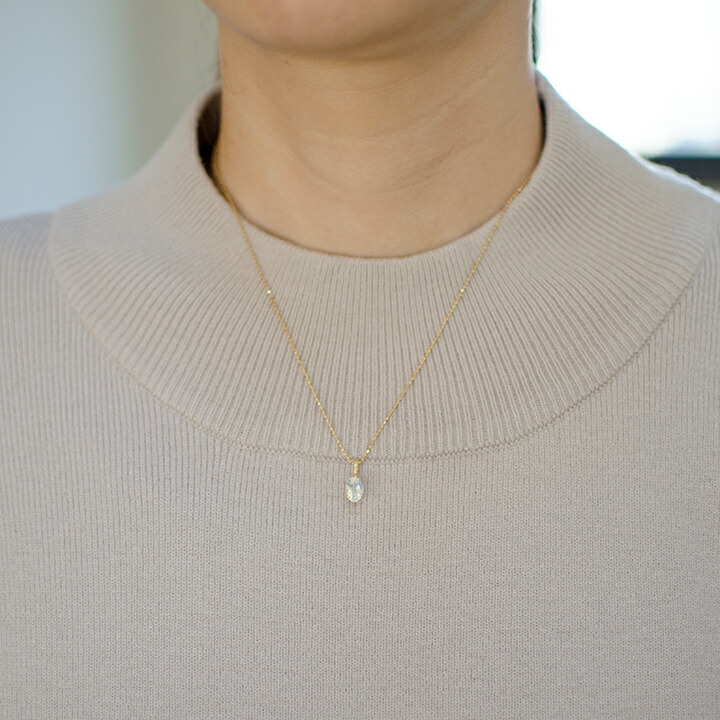 ペンダントトップ ブルームーンストーン naturale ネックレス PT900