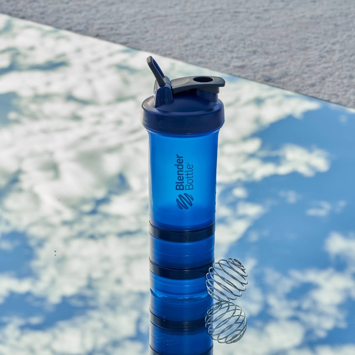 ブレンダーボトル プロスタックV2 22oz プロテインシェイカー コンテナ付 おしゃれ シェーカー かわいい 持ち運び 22オンス 650ml 食洗機対応 | ブレンダーボトル | 10