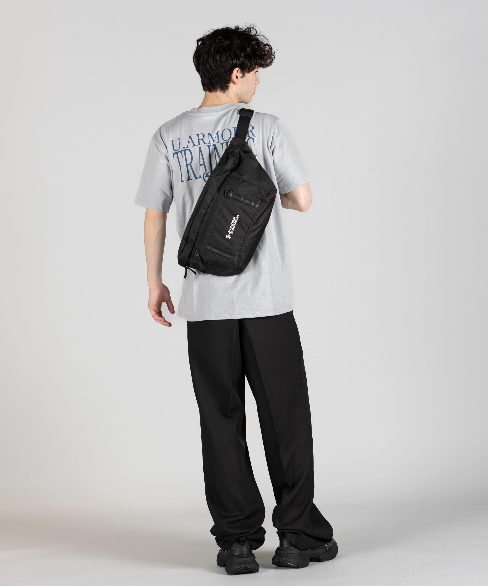 UNDER ARMOUR（アンダーアーマー） 公式 UNDER ARMOUR UA ラージ