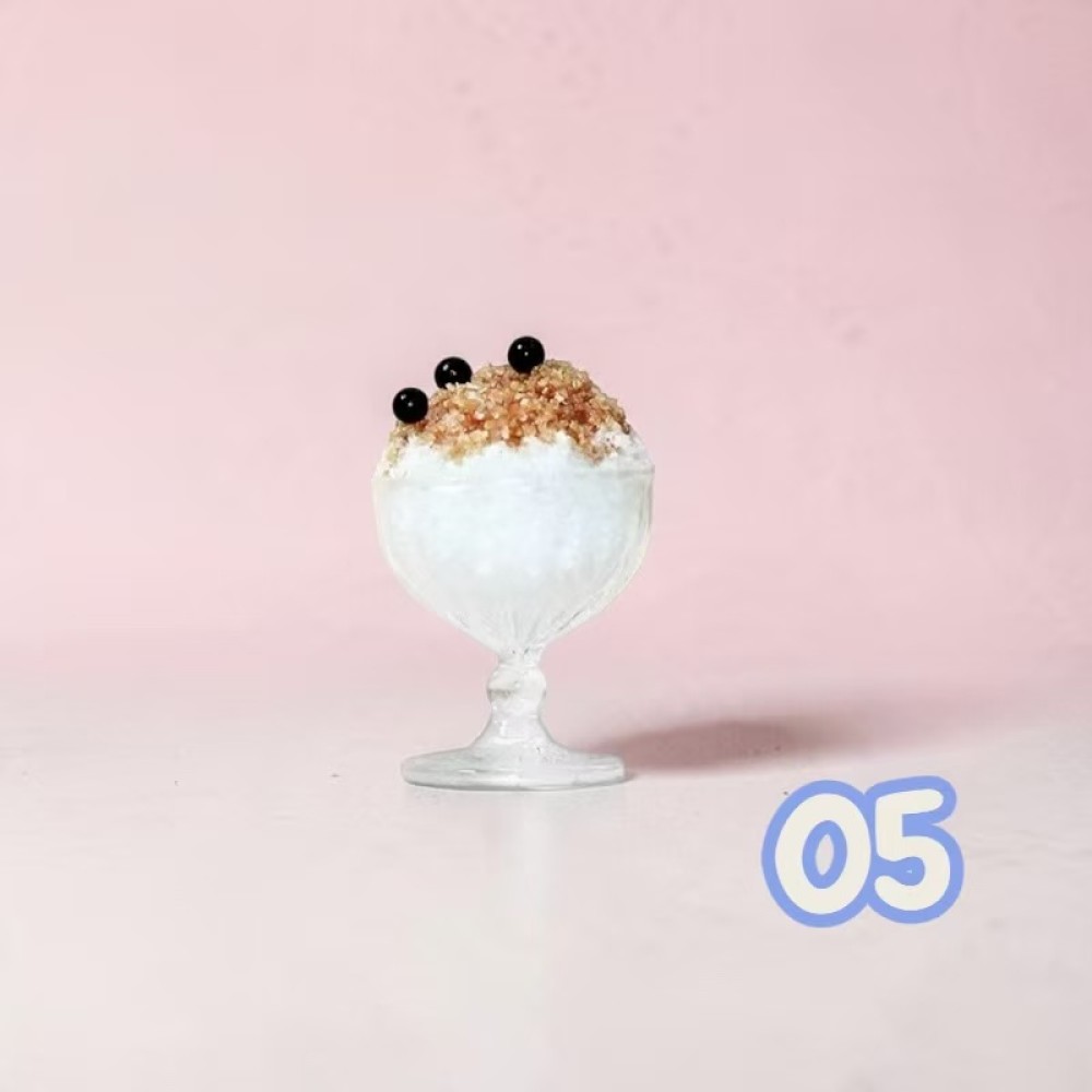 【1点のみ販売】【全5種類から選べる】【カップ本体の色はランダム】ミニチュアかき氷 約17mm ミニチュアフード スイーツ ドールハウス カフェ小物 樹脂製 |  | 05