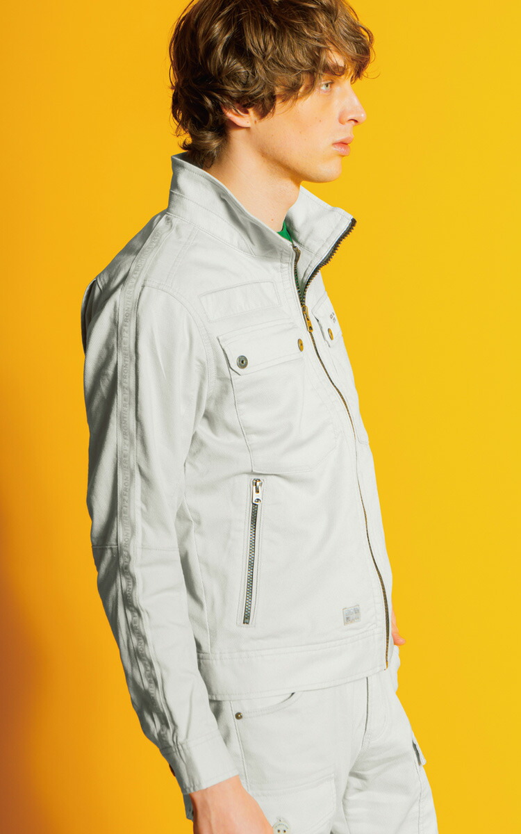 AKI｜BEAMS(14／78ページ)
