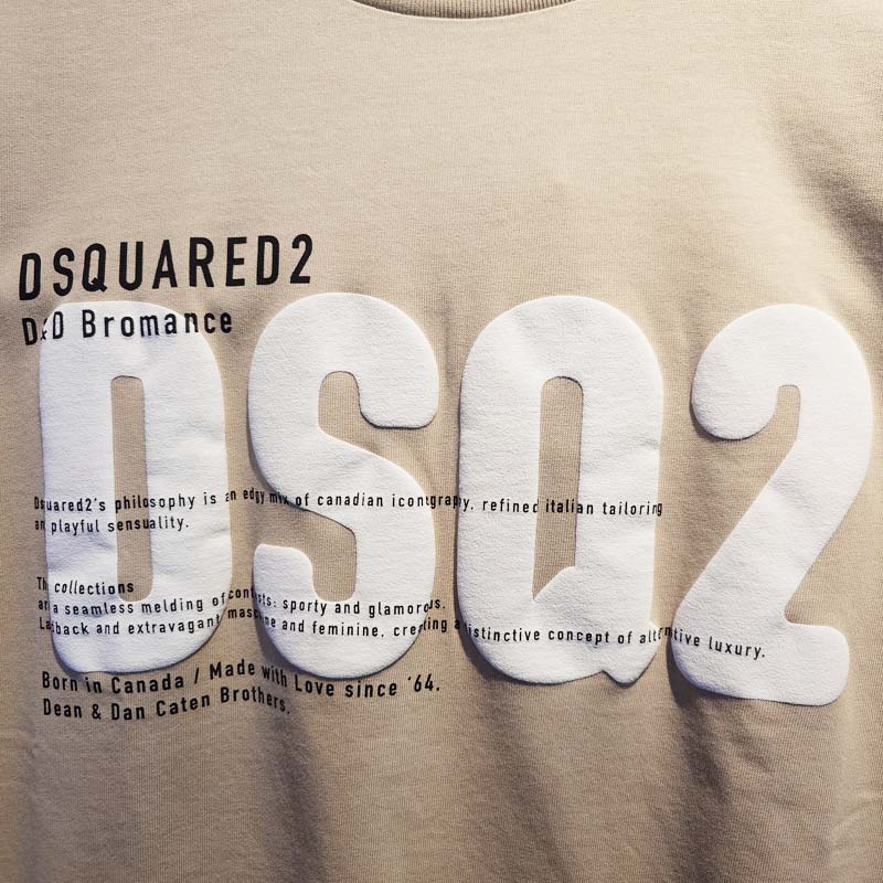 DSQUARED2 ディースクエアード S74GD1412 Loose Fit DSQ2 T