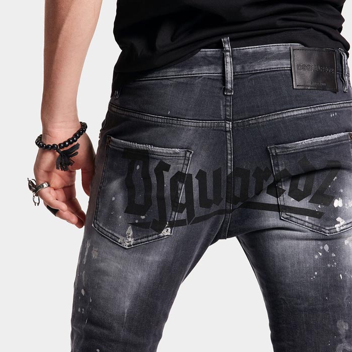 DSQUARED2 ディースクエアード S74LB1296 BLACK WASH SKATER JEANS