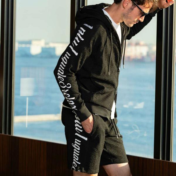 1PIU1UGUALE3 RELAX ウノピゥウノウグァーレトレ リラックス USK-24019