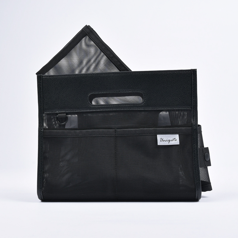 MARNI マルニ Longchamp ロンシャンバッグに使いやすいバッグイン