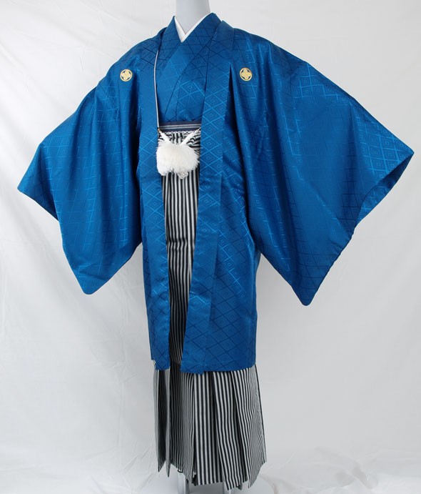 品质:着物(ポリエステル) 羽织り(ポリエステル) 长襦袢(ポリエステル