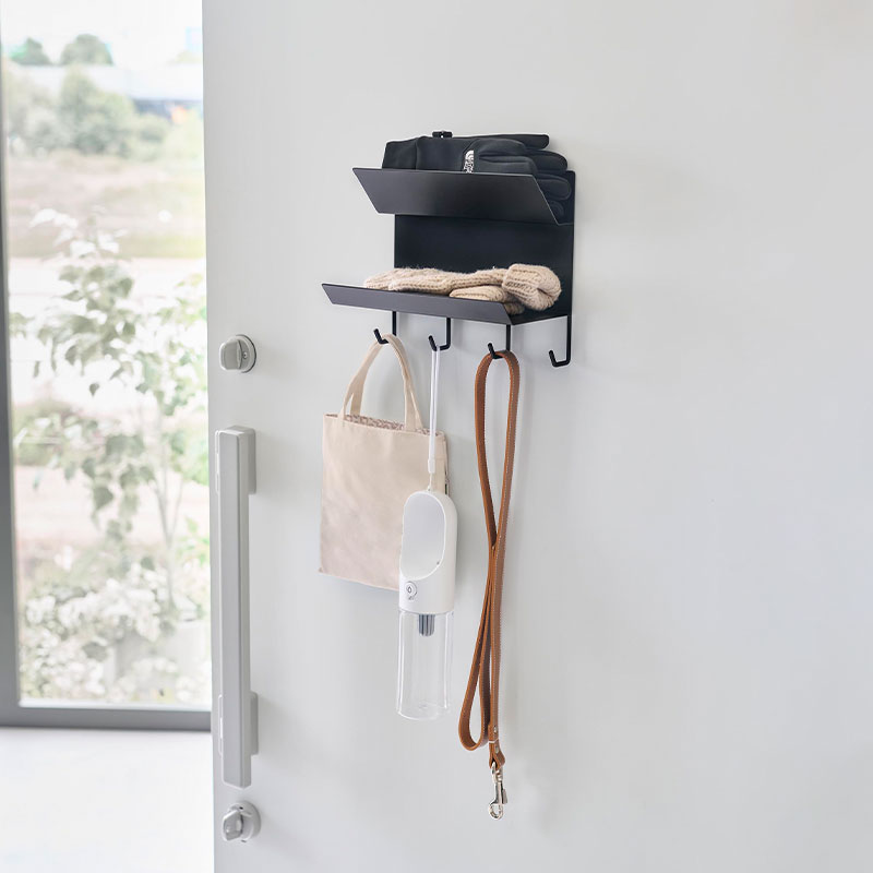 tower タワー (山崎実業) フック付きマグネット手袋ホルダー Magnetic Glove Organizer With Hooks マグネット  玄関 収納 整理整頓 フック マフラー 帽子 ペット : 818669 : アンリミット - 通販 - Yahoo!ショッピング