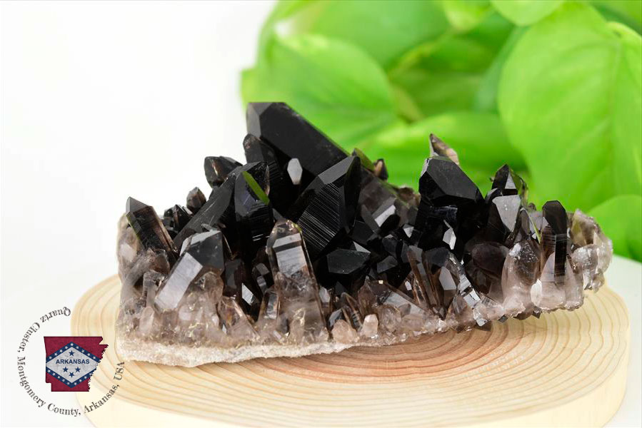 アーカンソー州産 黒水晶 スモーキークォーツ 約262.5g クラスター