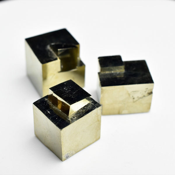 キュービックパイライト マルチピース キューブ 結晶 立方体