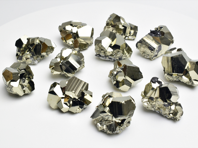 黄鉄鉱パイライト 【特大2.5kg以上】原石 水石 観賞石 盆栽 特大サイズ パイライト エクストラグレード (約16.9kg) 黄鉄鉱