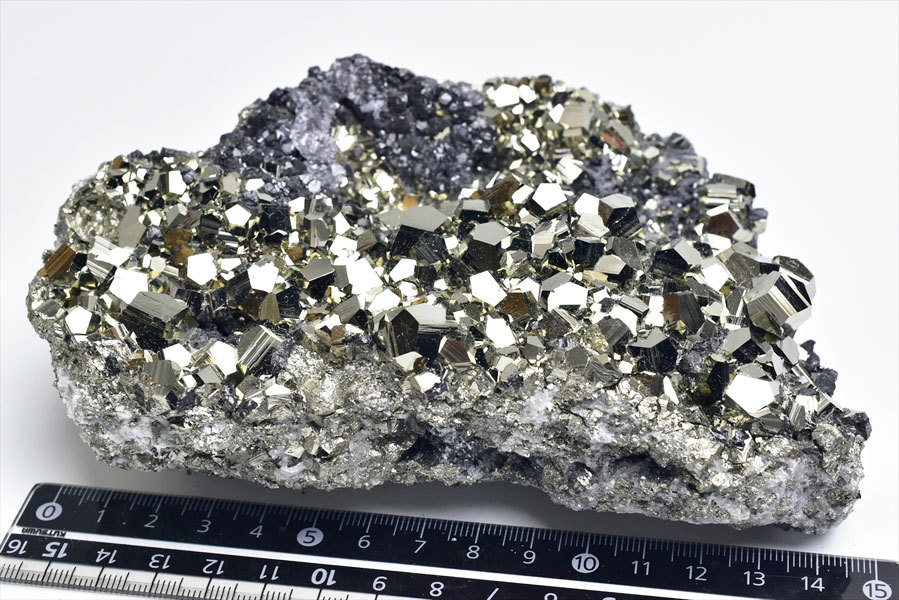 パイライト 黄鉄鉱 (約1039g) クラスター 原石 五角十二面体結晶タイプ