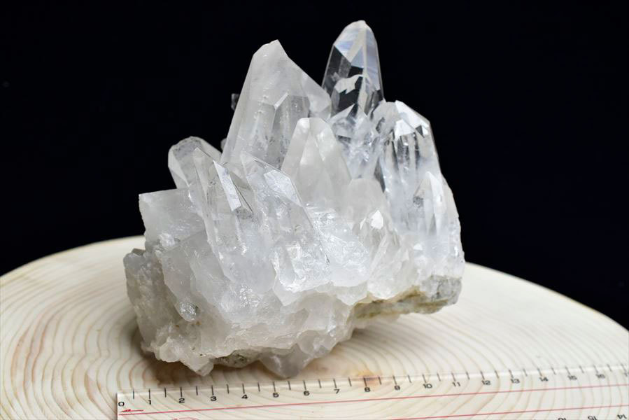 水晶 クラスター 原石 (約768g) ブラジル ミナスジェライス州 カブラル