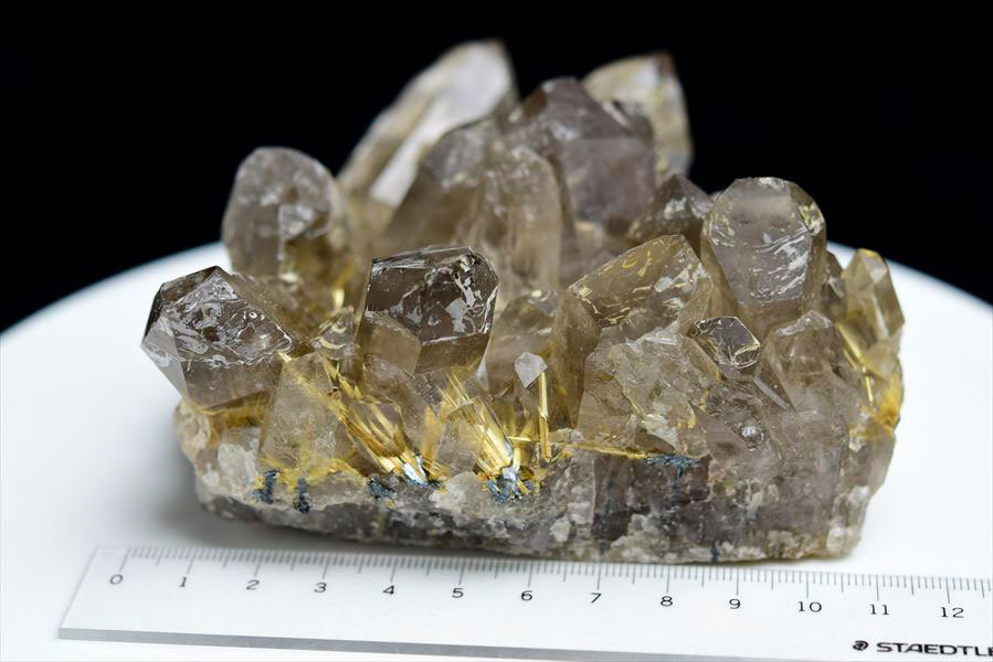 ゴールドルチルクォーツ AAAAA (約716g) クラスター 原石 100