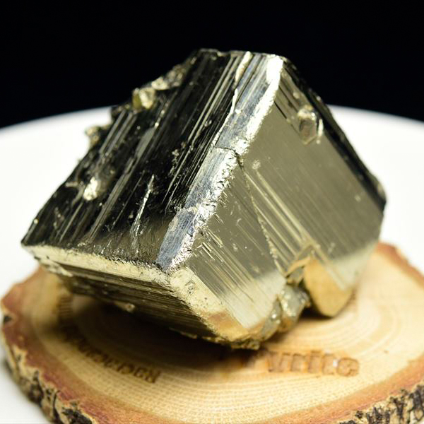 パイライト 黄鉄鉱 (約351g) クラスター ギラギラ結晶 原石 ペルー
