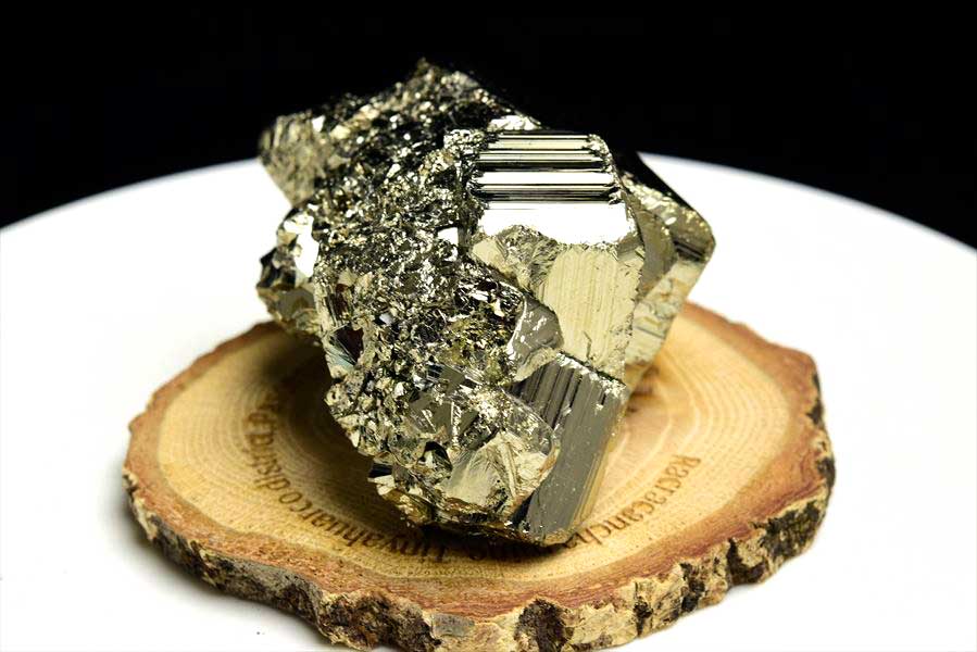 パイライト 黄鉄鉱 (約372.5g) クラスター ギラギラ結晶 原石 ペルー