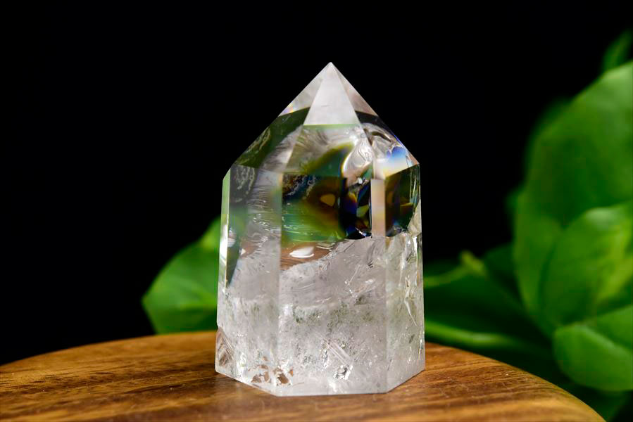 虹入り レインボー 水晶 ポイント 六角柱 (約115.2g) ブラジル産
