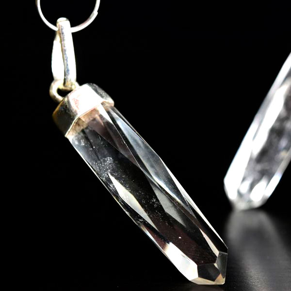 ☆数量限定☆希少モロッコ産【200g天然クリスタル♢希少ダブルポイント