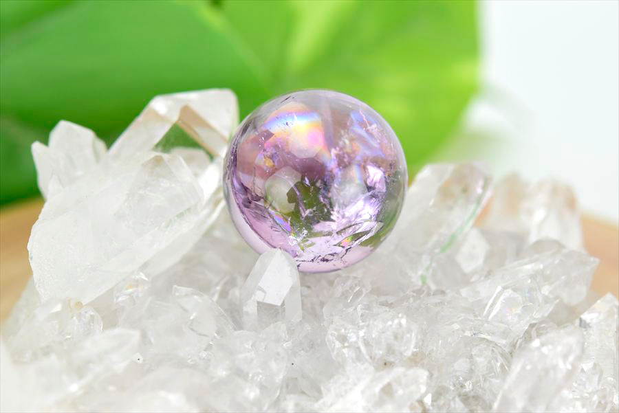 極上虹入り ラベンダーアメジスト丸玉 スフィア コリント産水晶