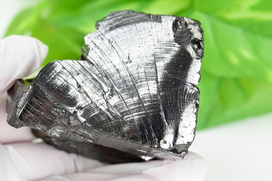 エリートシュンガイト ラフ 原石 (約145.2g) ロシア産 カレリア共和国