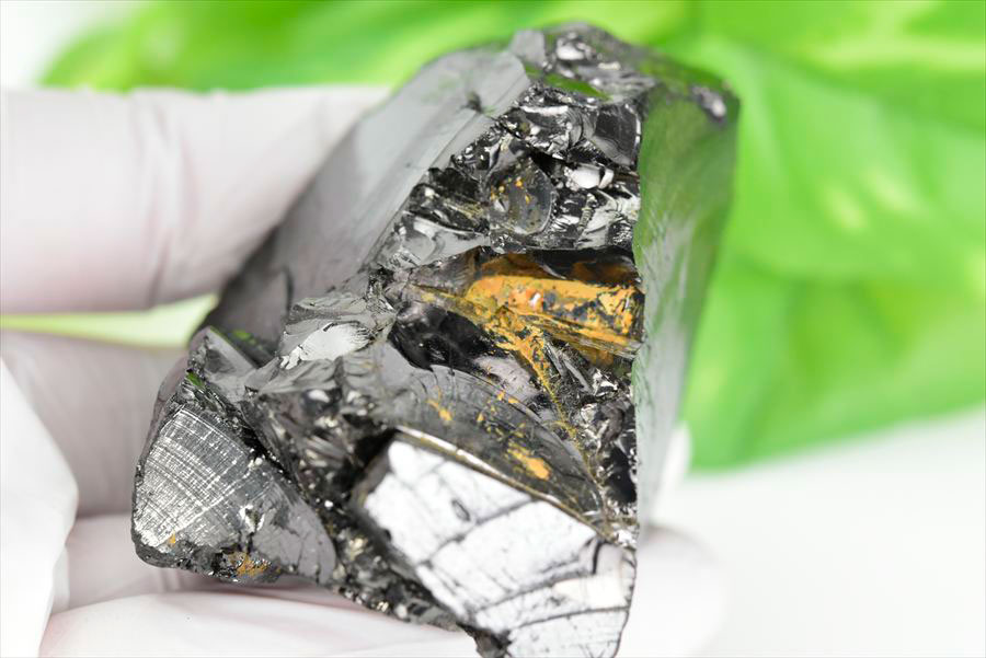 エリートシュンガイト ラフ 原石 (約145.2g) ロシア産 カレリア共和国