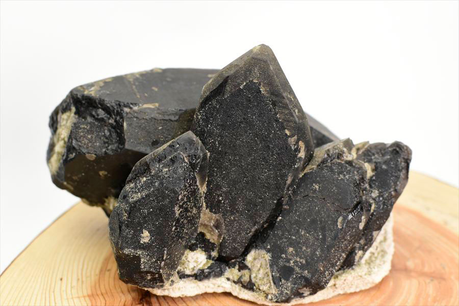 黒水晶 モリオン クラスター 約1.8kg 原石 中国 山東省五蓮産 単結晶