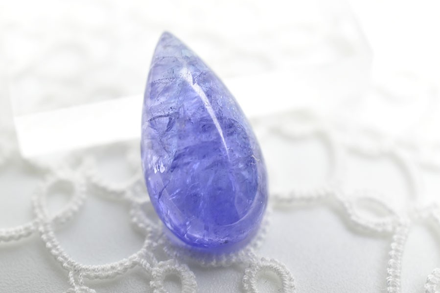 タンザナイト カボション□訳あり□【約1.8g(9ct)】ルース タンブル