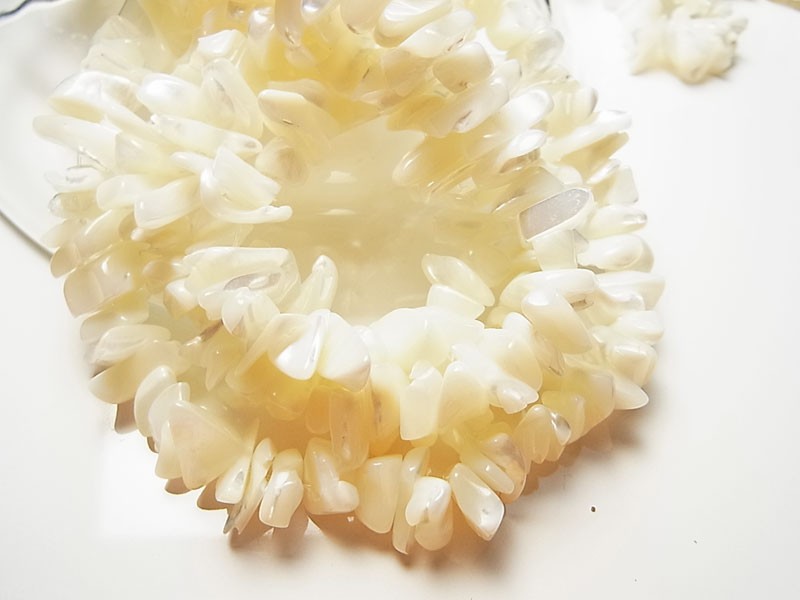 マザーオブパール (さざれ連：約90cm) ネックレス作成に 天然石  