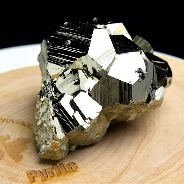 パイライト 黄鉄鉱 クラスター (約326.5g) CCS Huanzala 極上ギラギラ結晶の集合体 ペルー ワンサラ鉱山産 天然石 パワーストーン  群晶 原石
