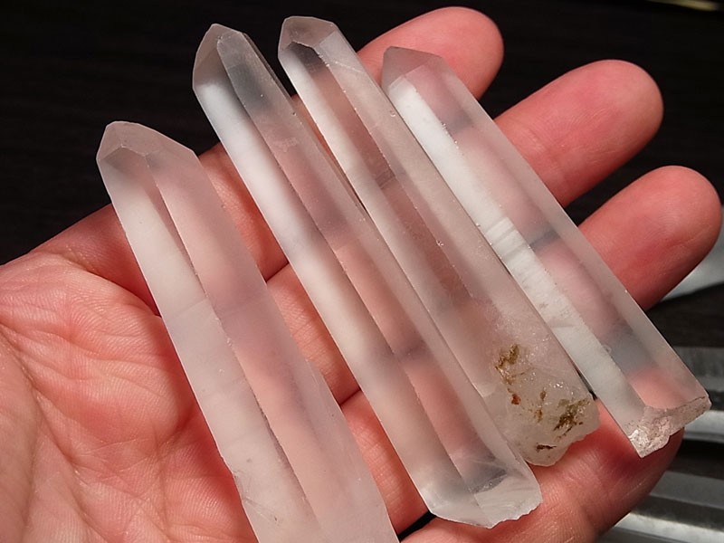 水晶 単結晶 (約200gセット) ポイント 詰合せ マダガスカル産 天然水晶