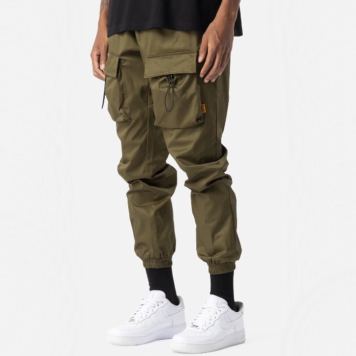 BLACKTAILOR ブラックテイラー C40 CARGO GREEN ストリート ヒップホップ ミリタリー カーゴパンツ ソックスイン |  | 03