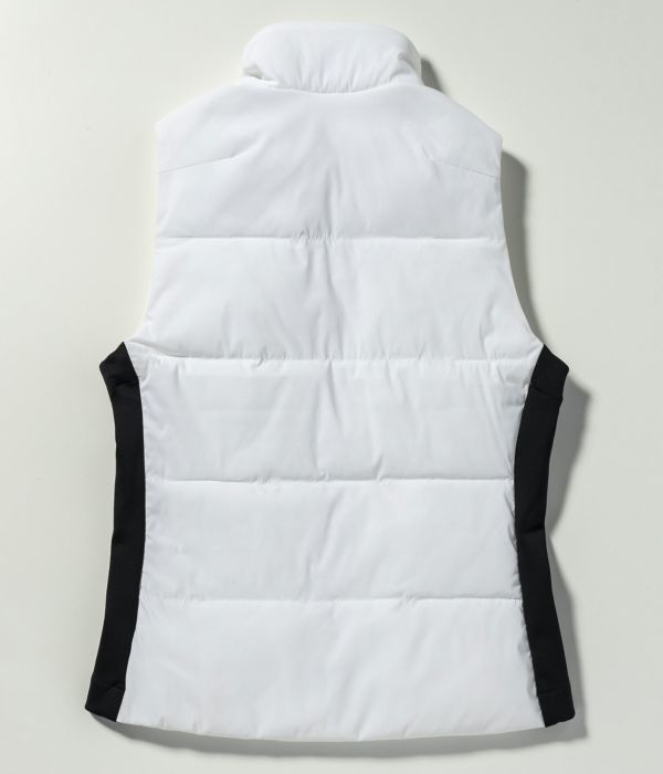 LUXEAKMPLUSホワイト 中綿ベスト、パンツセットアップ SHIFFON｜LUXEAKMPLUS/LUXEAKMPLUS(リュクスエイケイエムプラス)ゴルフ