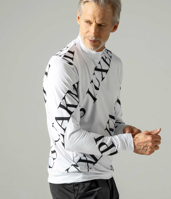 LUXE AKM PLUS リュクスエイケイエムプラス 総柄モックネックTシャツ