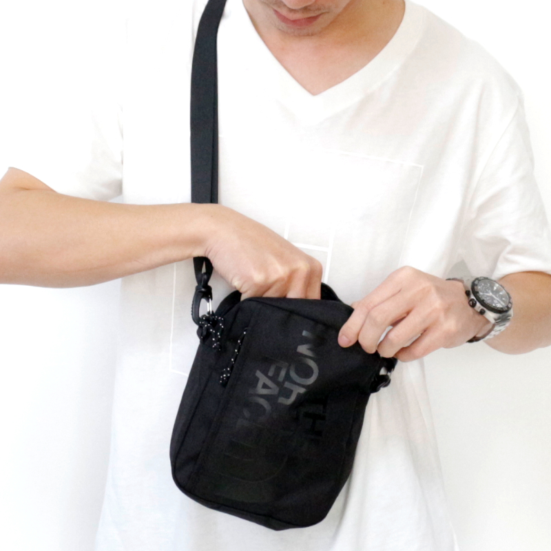 THE NORTH FACE（ザ ノースフェイス） SUPER CROSS BAG ボディバッグ