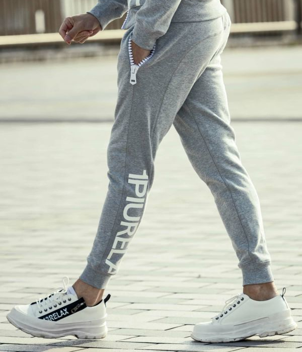 1PIU1UGUALE3 RELAX ウノピゥウノウグァーレトレ リラックス 縦ロゴスウェットパンツ メンズ カジュアル ジョガーパンツ | 1PIU1UGUALE3 RELAX | 11