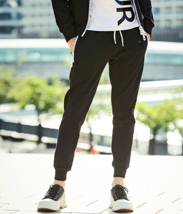 1PIU1UGUALE3 RELAX ウノピゥウノウグァーレトレ リラックス 縦ロゴスウェットパンツ メンズ カジュアル ジョガーパンツ | 1PIU1UGUALE3 RELAX | 02