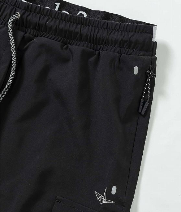 1PIU1UGUALE3 RELAX ウノピゥウノウグァーレトレ リラックス