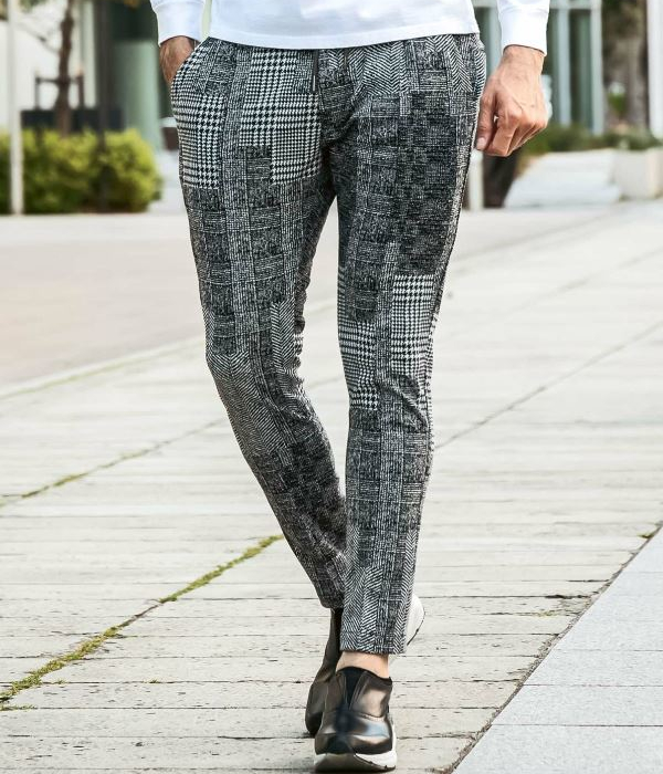 1PIU1UGUALE3 RELAX ウノピゥウノウグァーレトレ リラックス