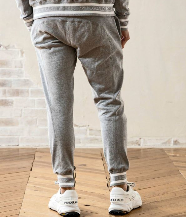 1PIU1UGUALE3 RELAX ウノピゥウノウグァーレトレ リラックス ライン